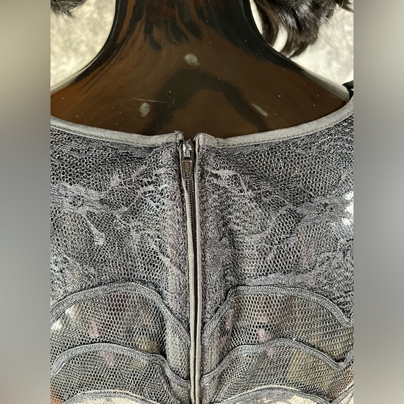 Authentic Valentino Lace-Overlay Dress - Picture 4 of 12